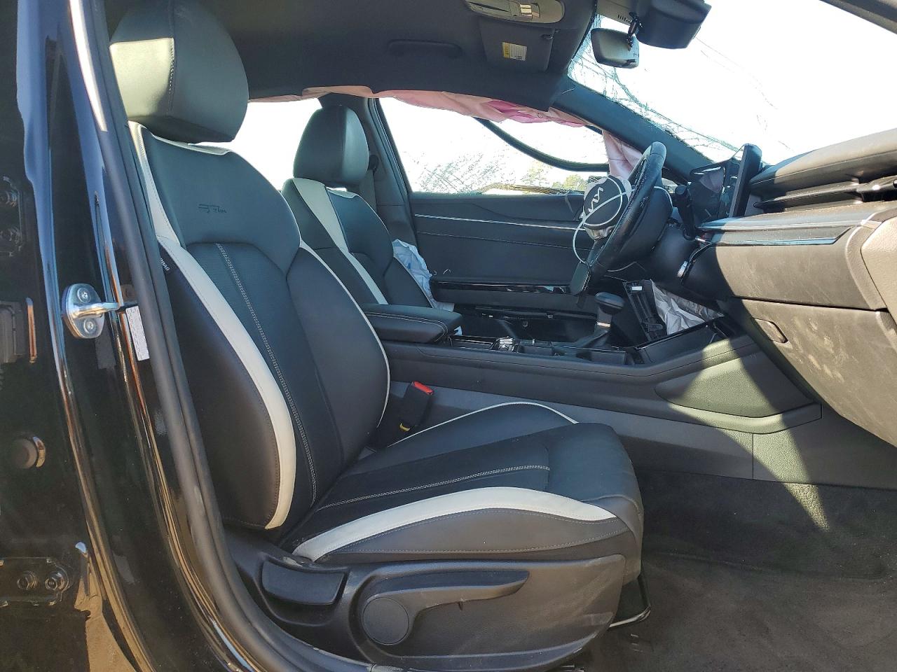 2025 KIA K5 GT LINE photo 13