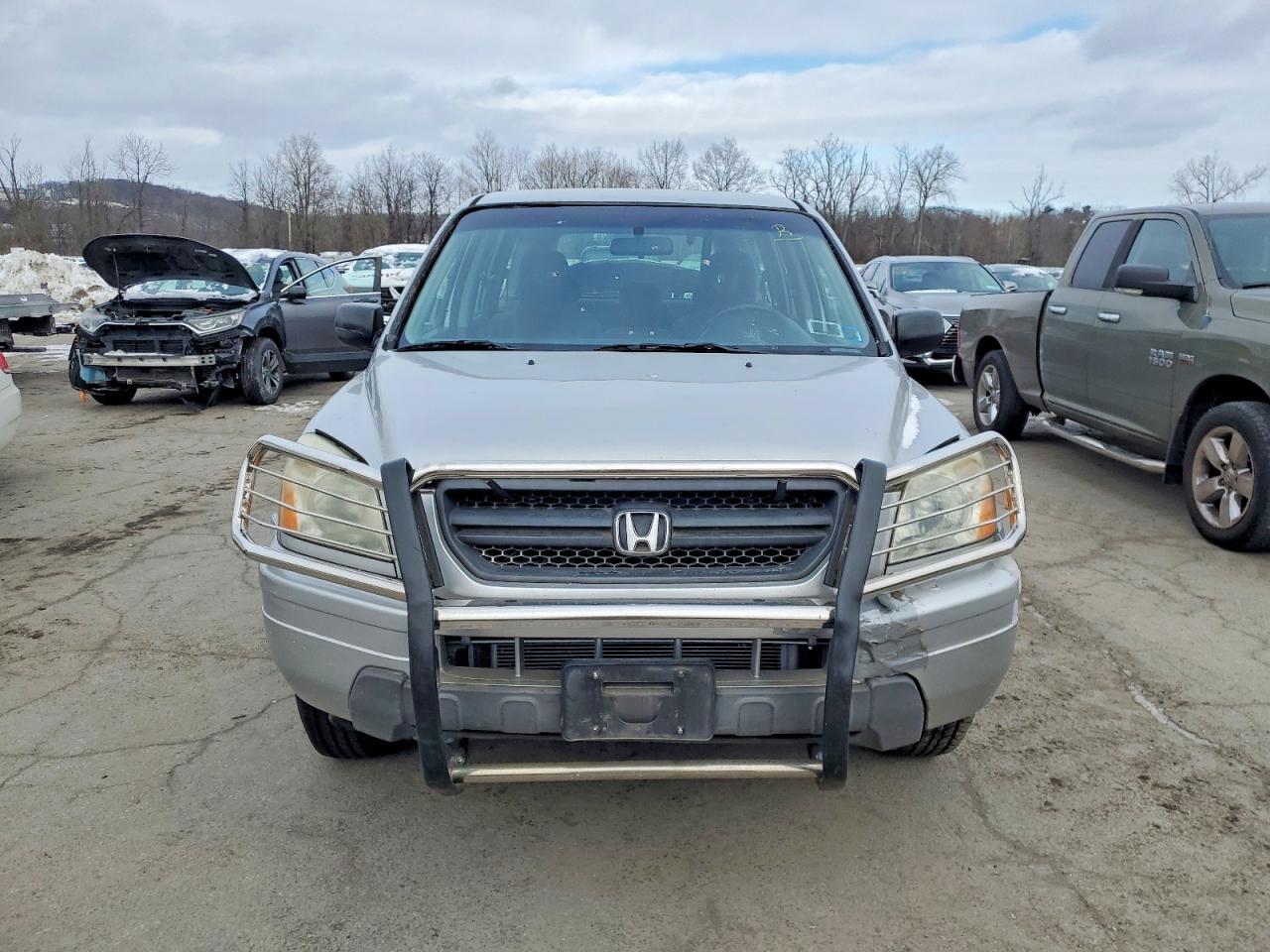 2003 HONDA PILOT LX photo 5