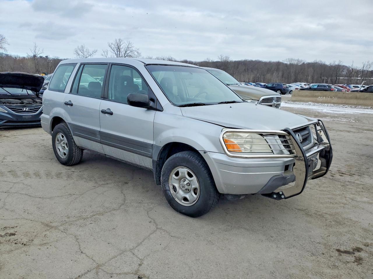2003 HONDA PILOT LX photo 4