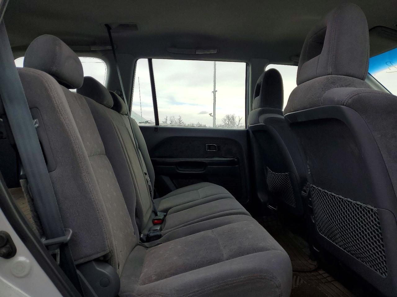 2003 HONDA PILOT LX photo 11
