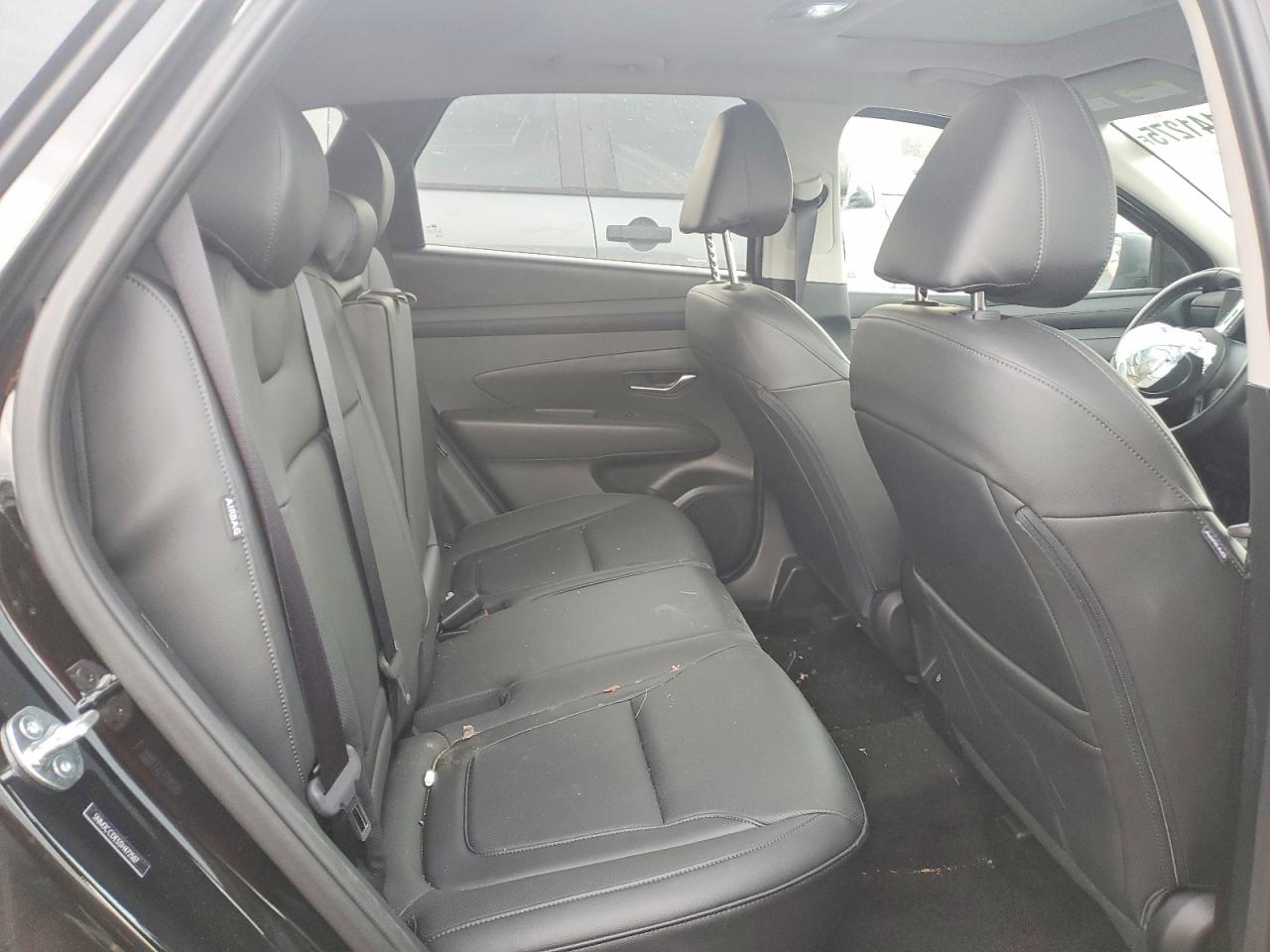 2025 HYUNDAI TUCSON SEL photo 19