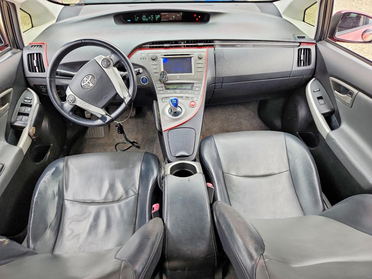 2012 TOYOTA PRIUS photo 8