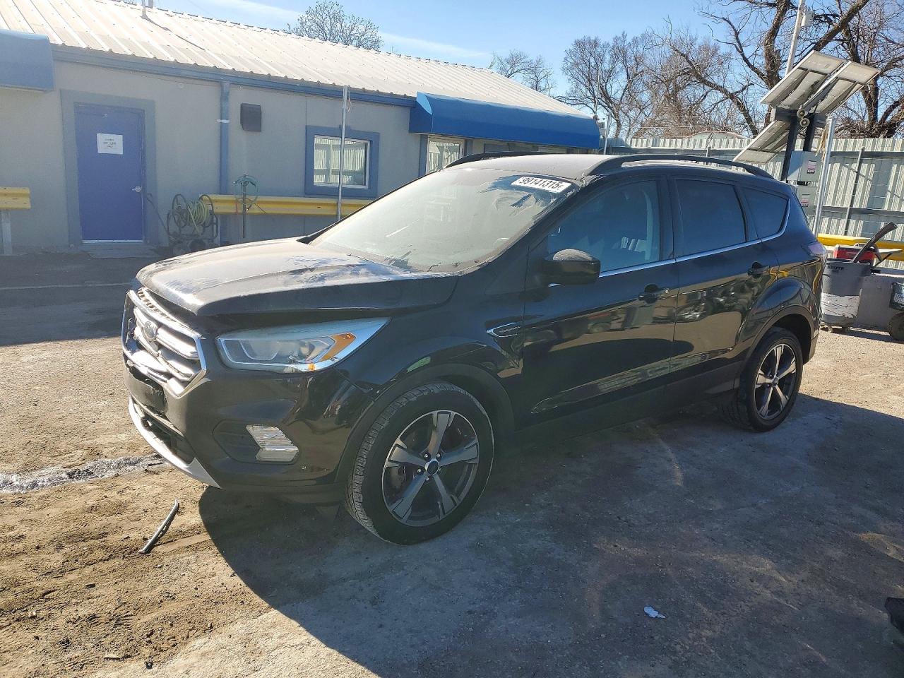 2017 FORD ESCAPE