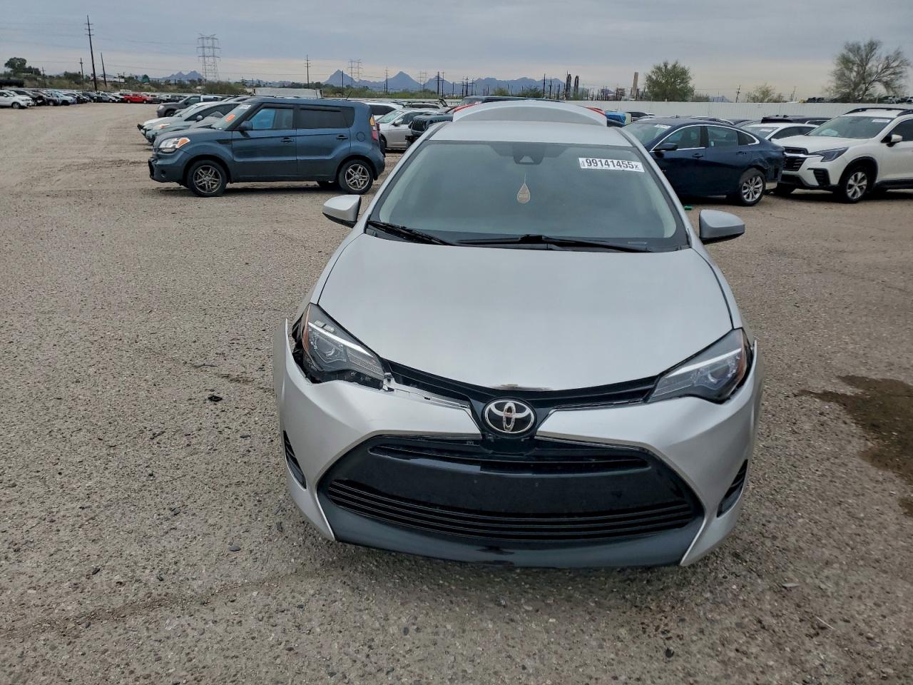 2018 TOYOTA COROLLA L photo 5