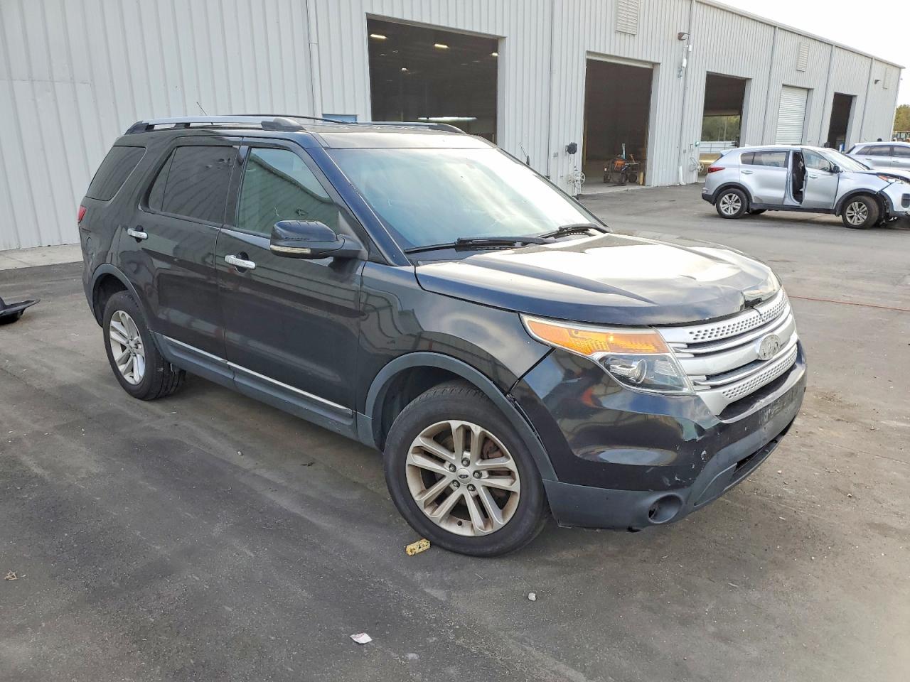 2013 FORD EXPLORER XLT photo 7