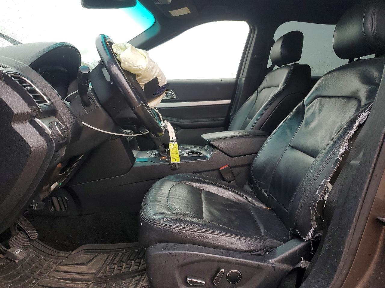 2016 FORD EXPLORER XLT photo 7