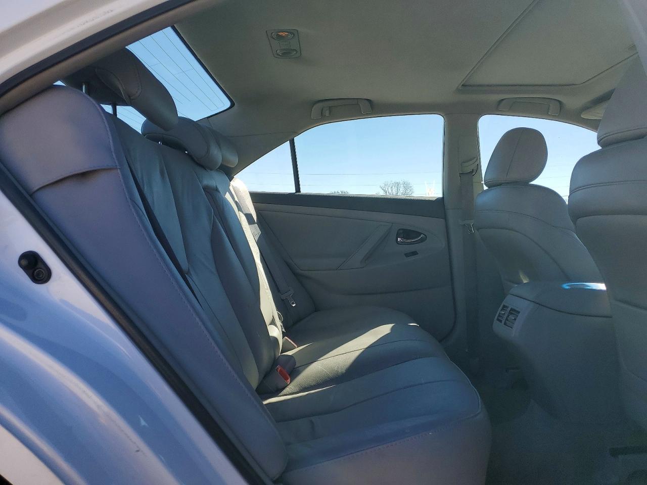 2009 TOYOTA CAMRY HYBRID photo 10