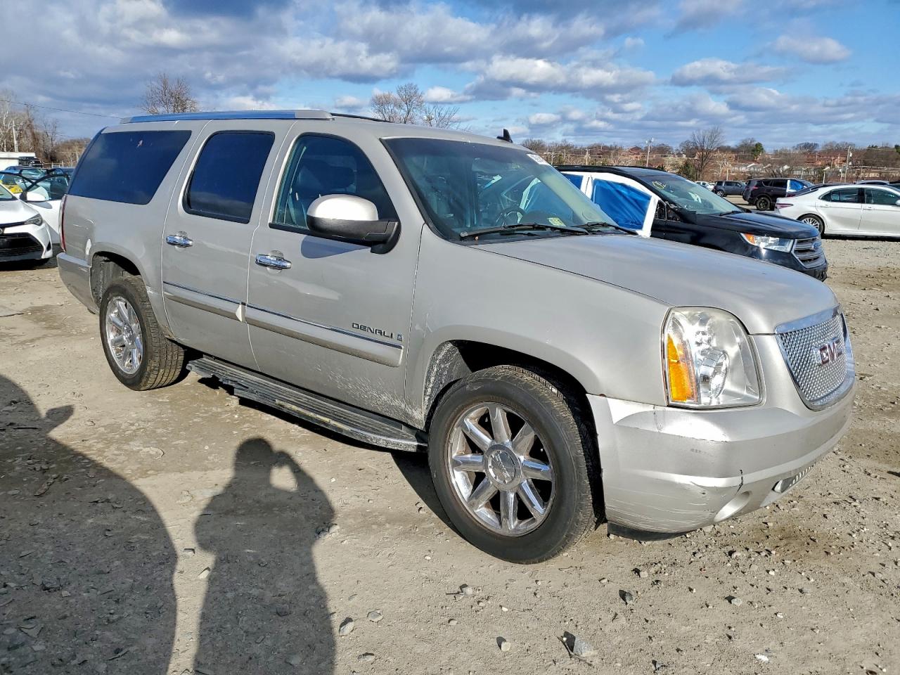 2007 GMC YUKON XL DENALI photo 7