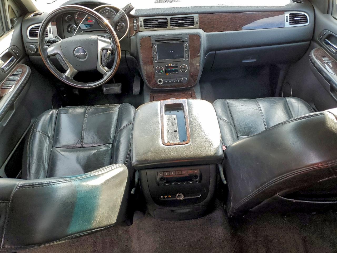 2007 GMC YUKON XL DENALI photo 15