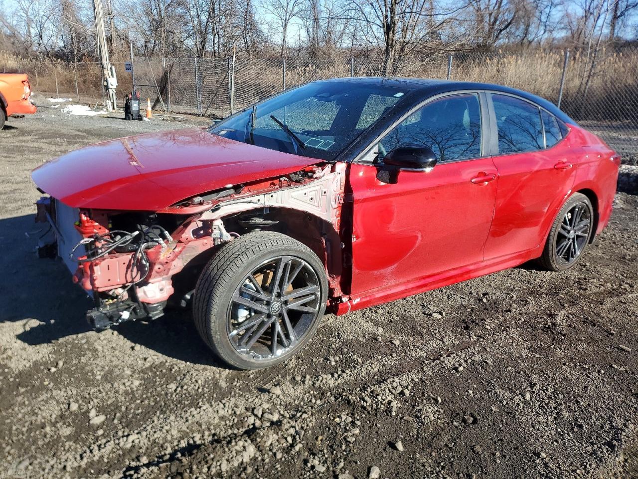2025 TOYOTA CAMRY