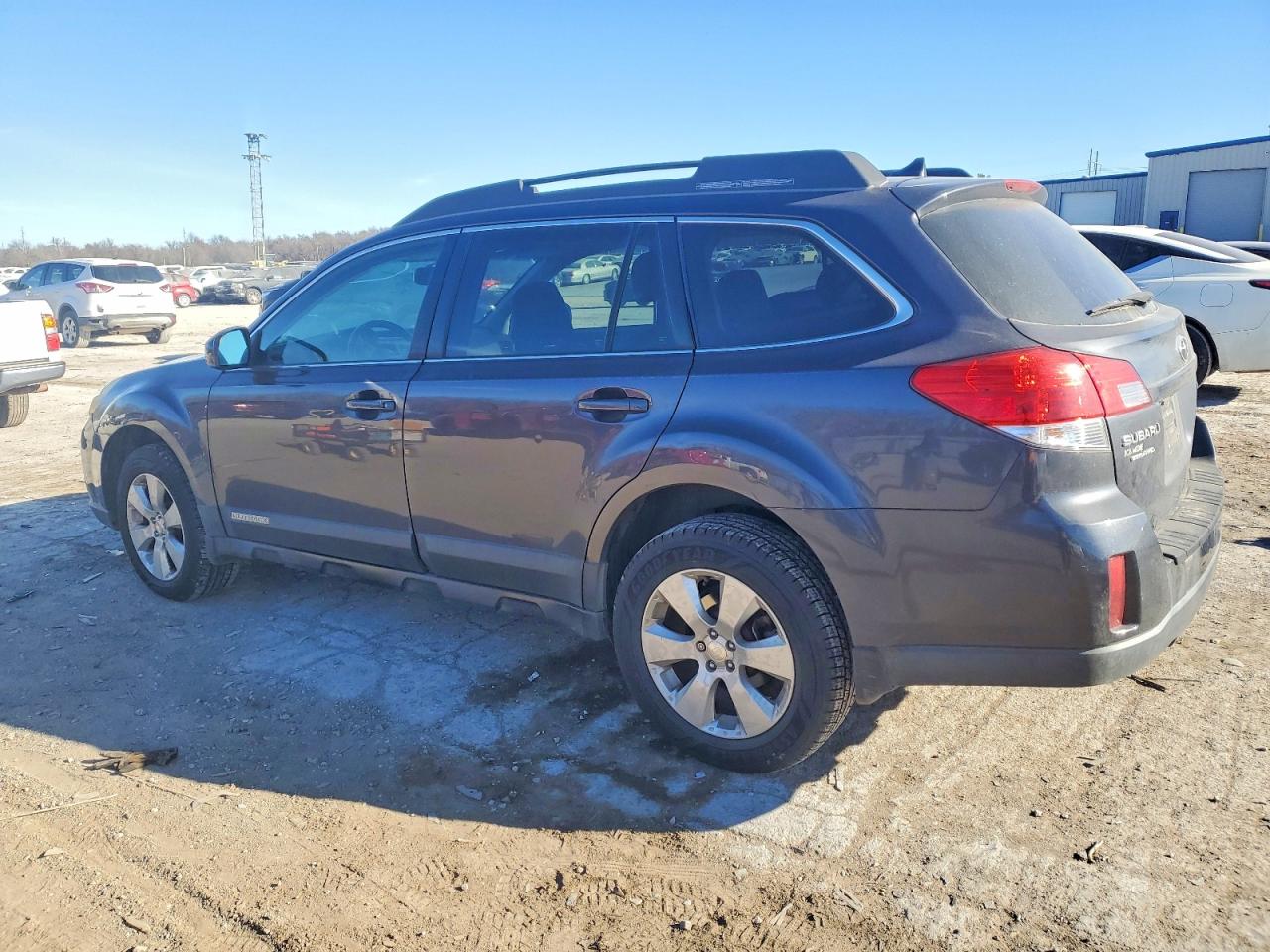 2011 SUBARU OUTBACK 2.5I LIMITED photo 2