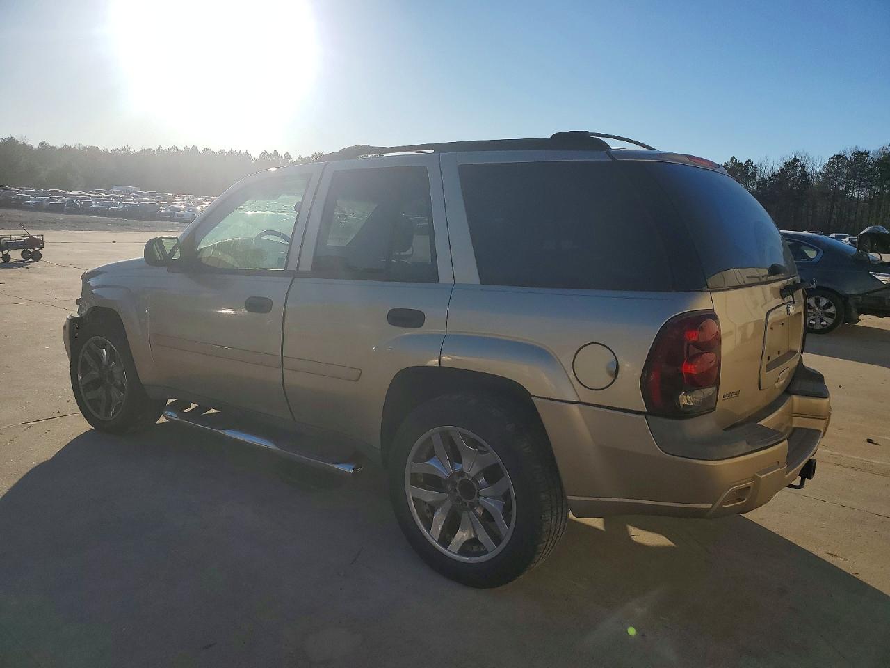 2006 CHEVROLET TRAILBLAZER LS photo 2