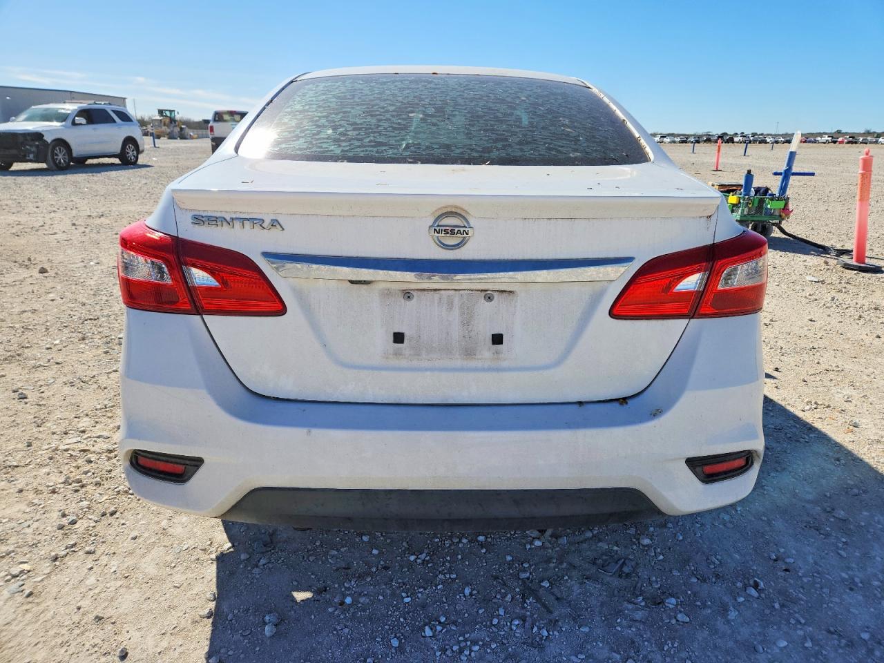 2019 NISSAN SENTRA S photo 6