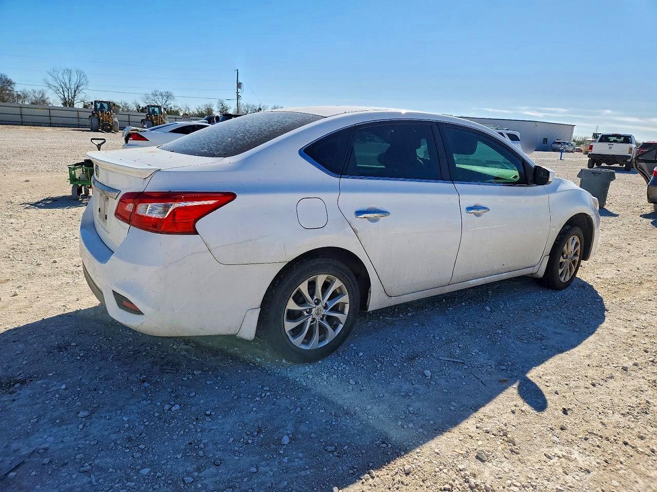 2019 NISSAN SENTRA S photo 3