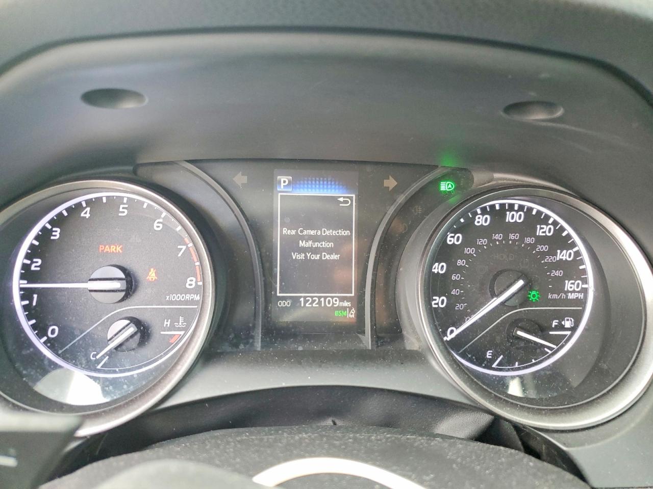2021 TOYOTA CAMRY SE photo 17