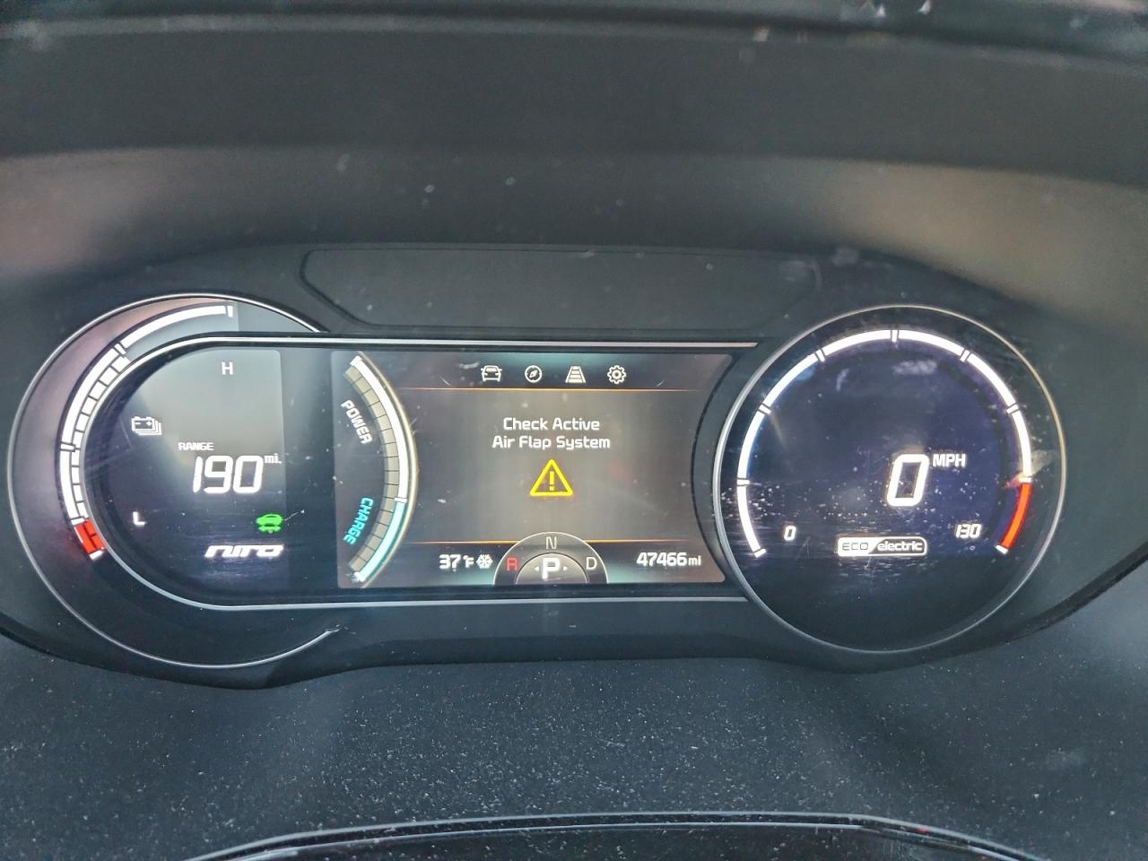 2022 KIA NIRO S photo 9