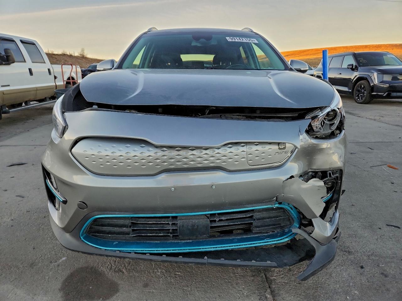 2022 KIA NIRO S photo 5