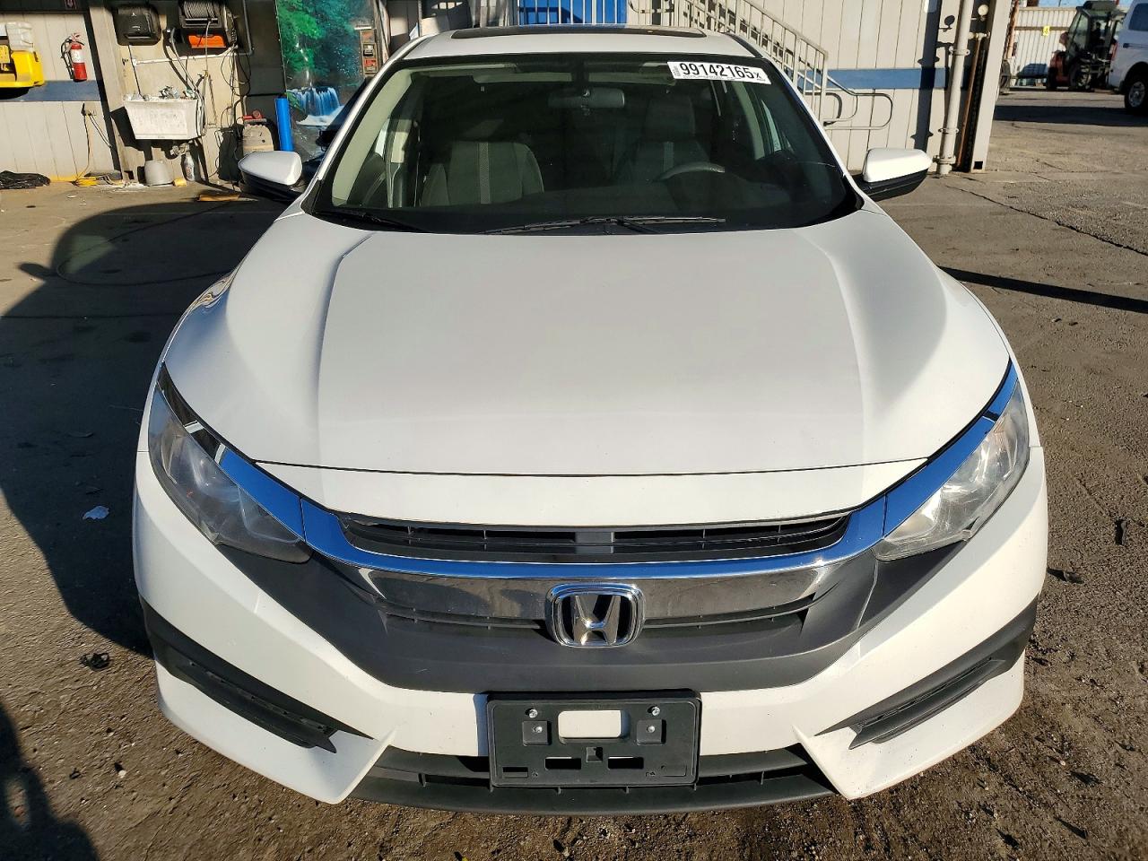 2017 HONDA CIVIC EX photo 5