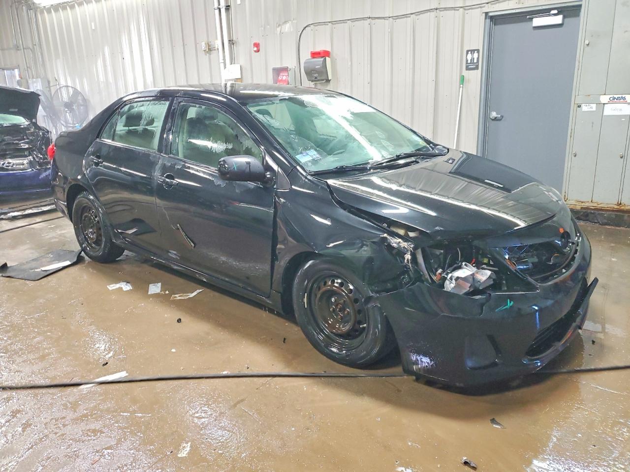 2011 TOYOTA COROLLA BASE photo 4