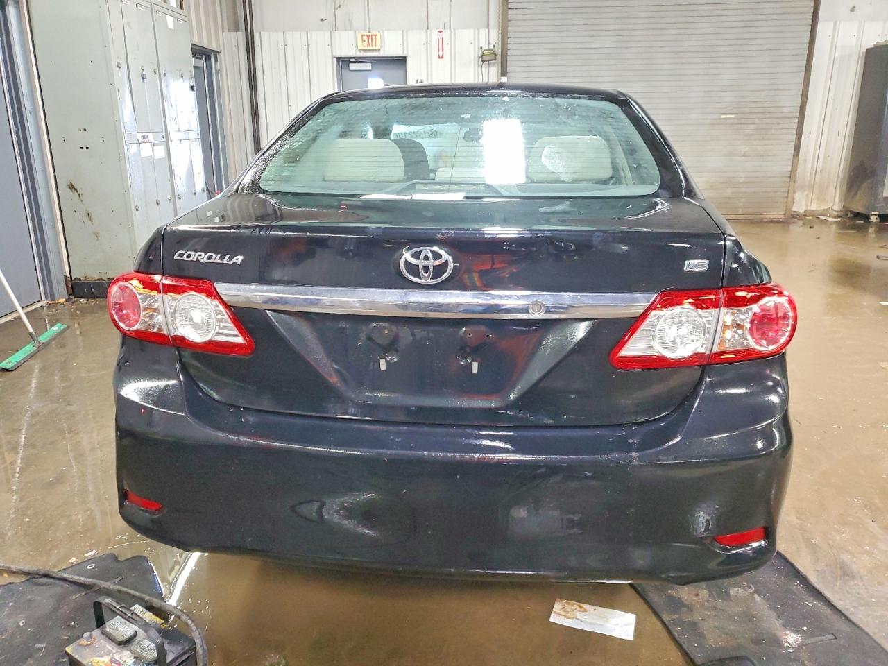 2011 TOYOTA COROLLA BASE photo 6