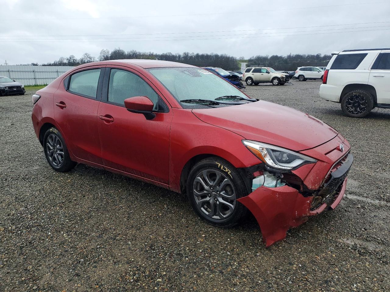 2019 TOYOTA YARIS L photo 4
