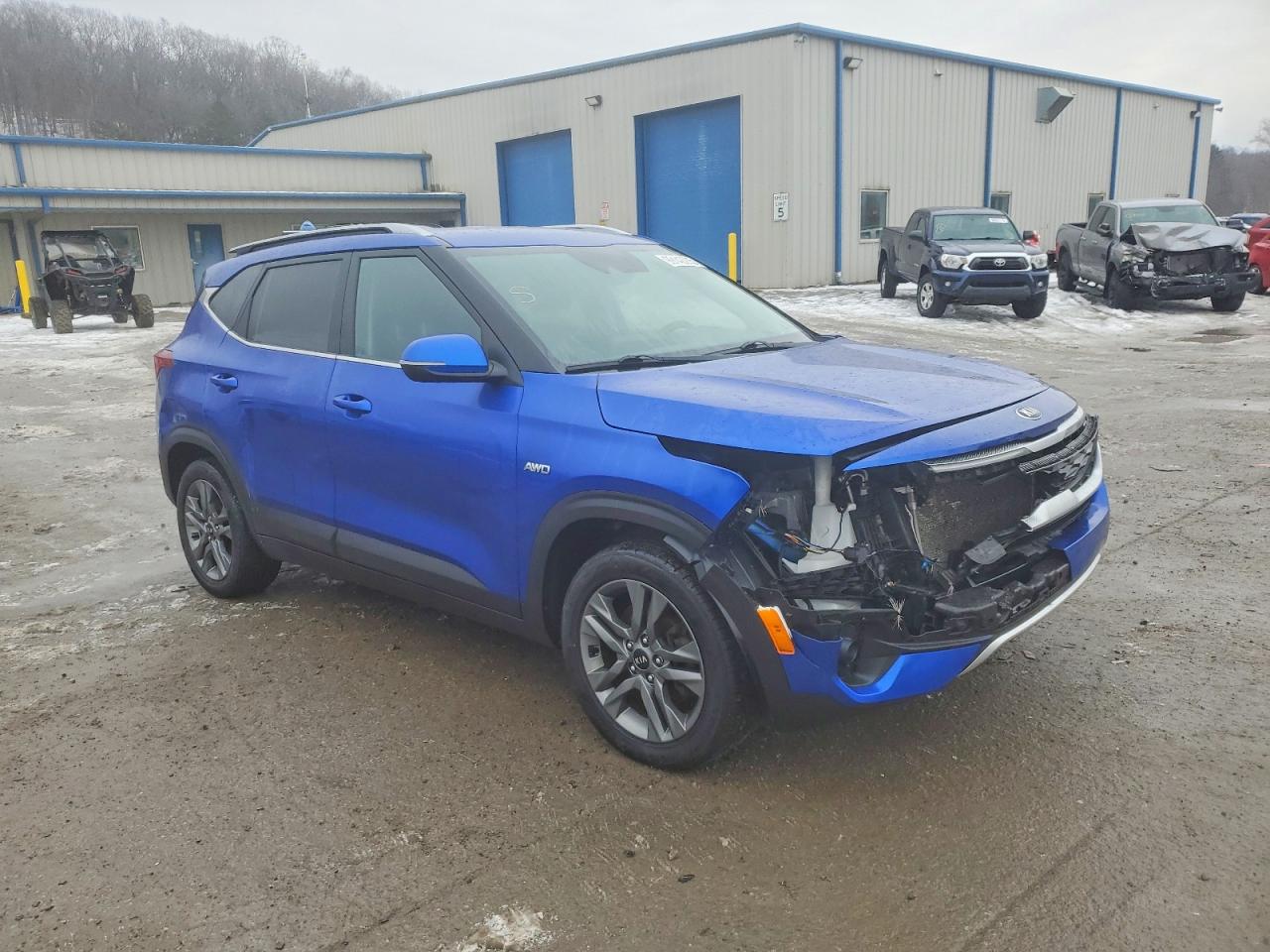 2021 KIA SELTOS S photo 4