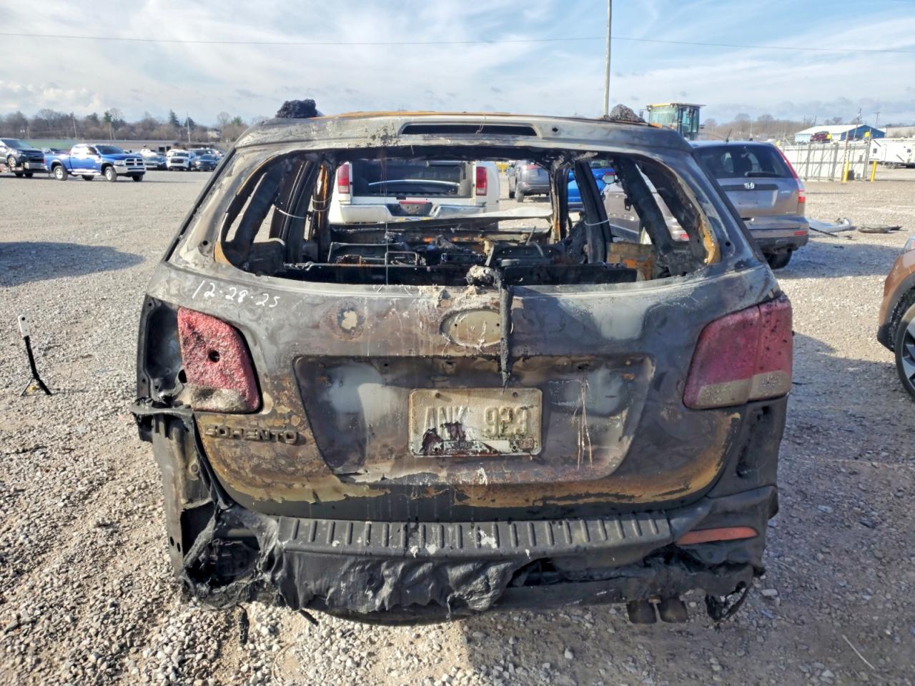 2012 KIA SORENTO BASE photo 6