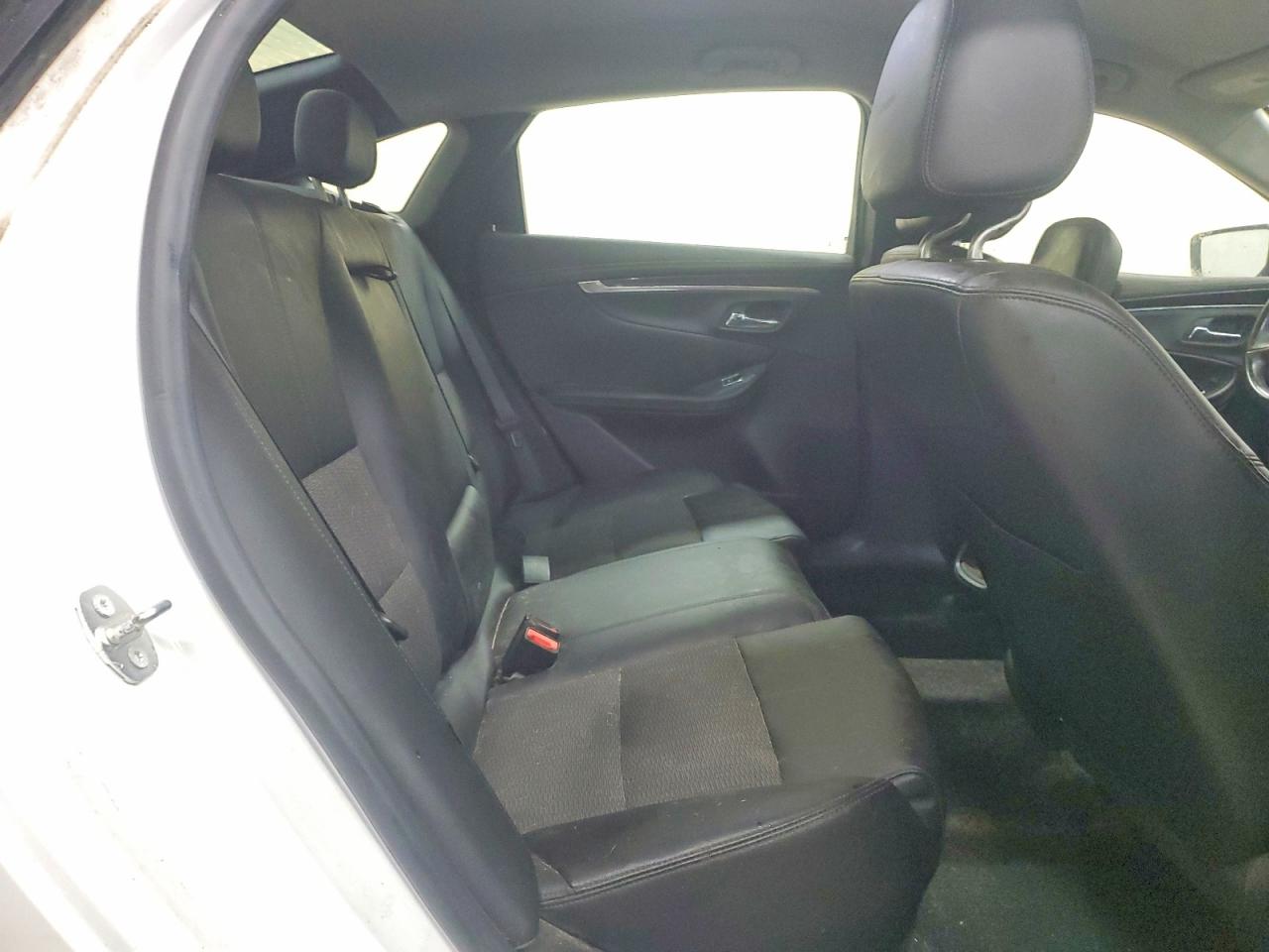 2018 CHEVROLET IMPALA LT photo 10