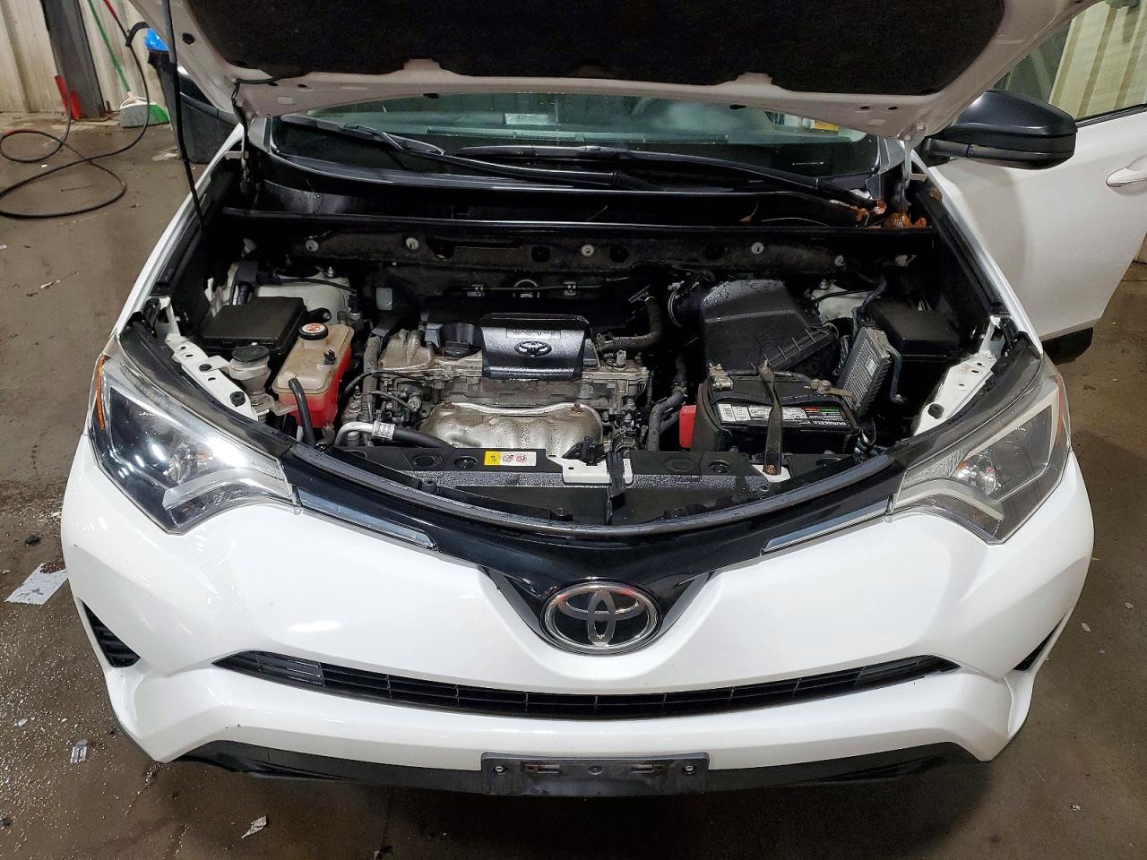 2017 TOYOTA RAV4 LE photo 23