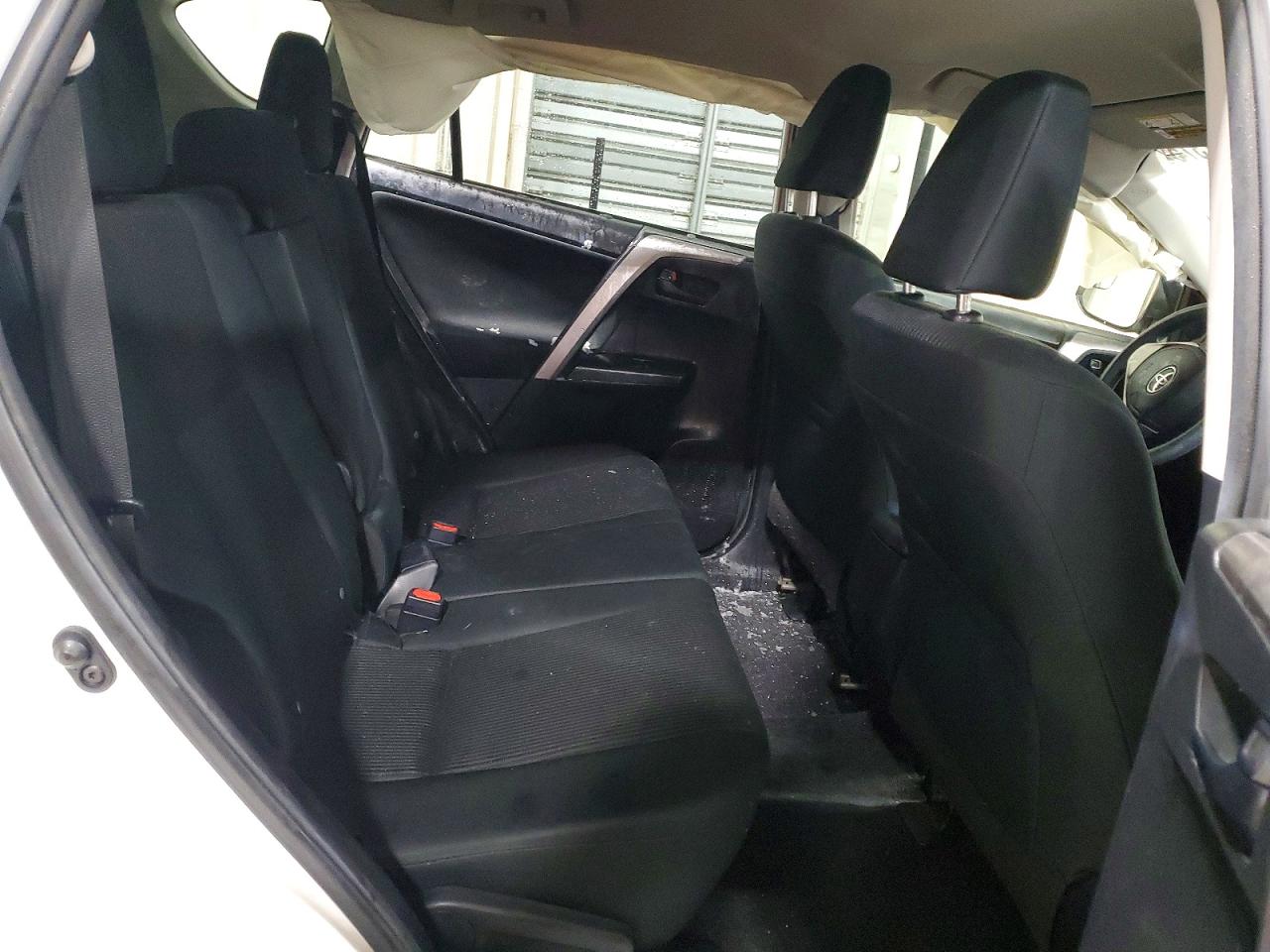 2017 TOYOTA RAV4 LE photo 21
