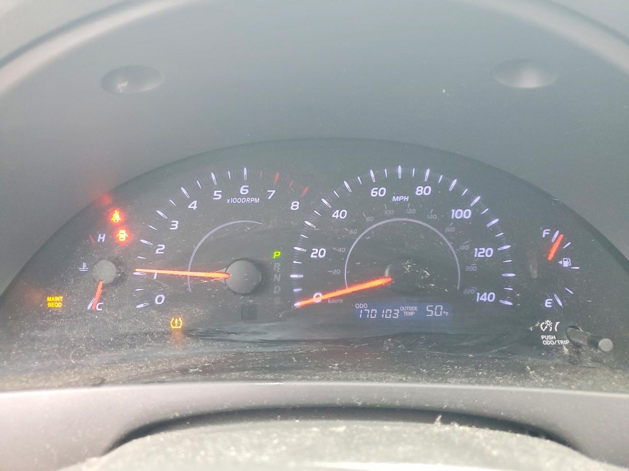 2010 TOYOTA CAMRY BASE photo 9