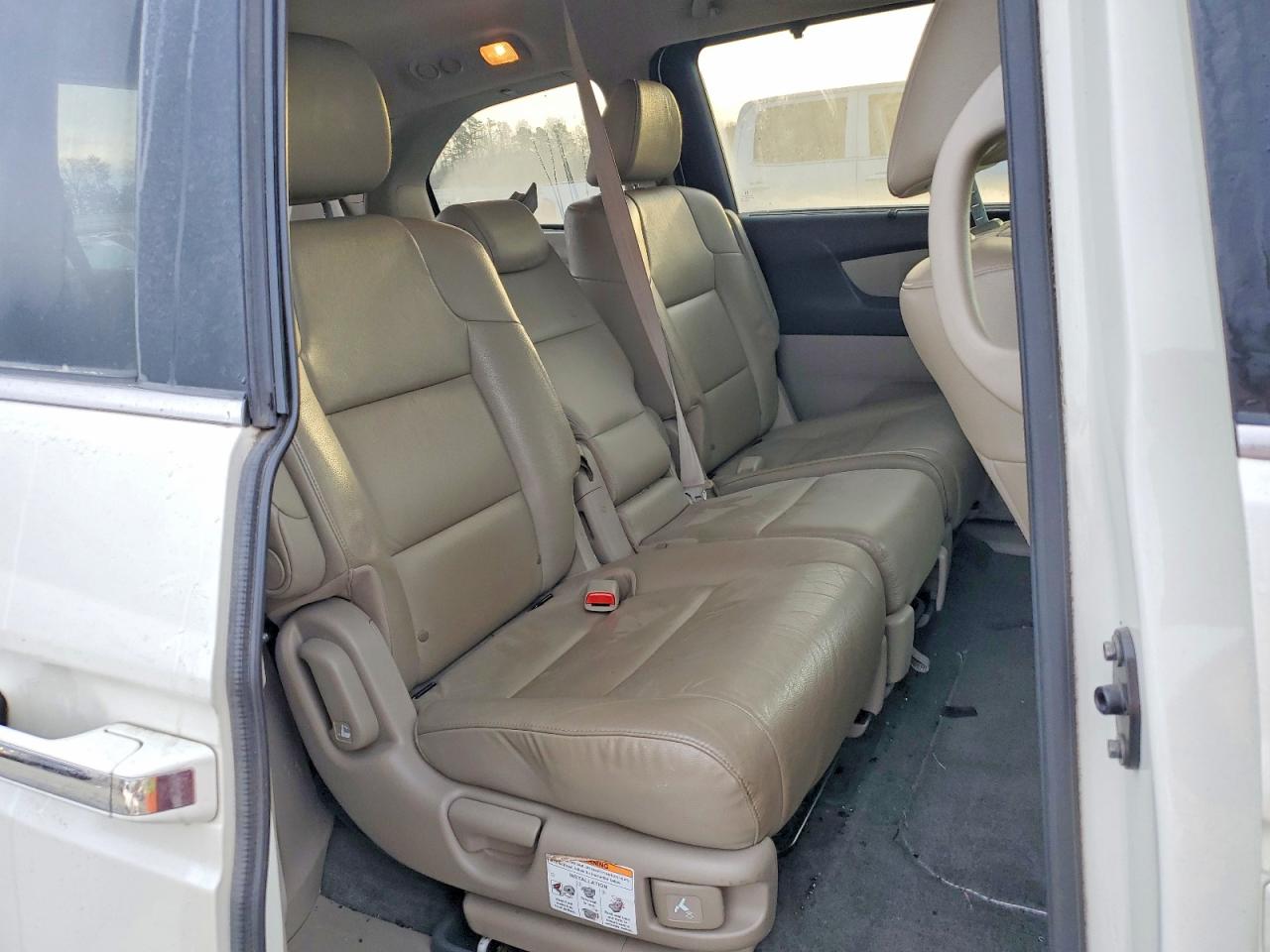 2016 HONDA ODYSSEY EXL photo 11