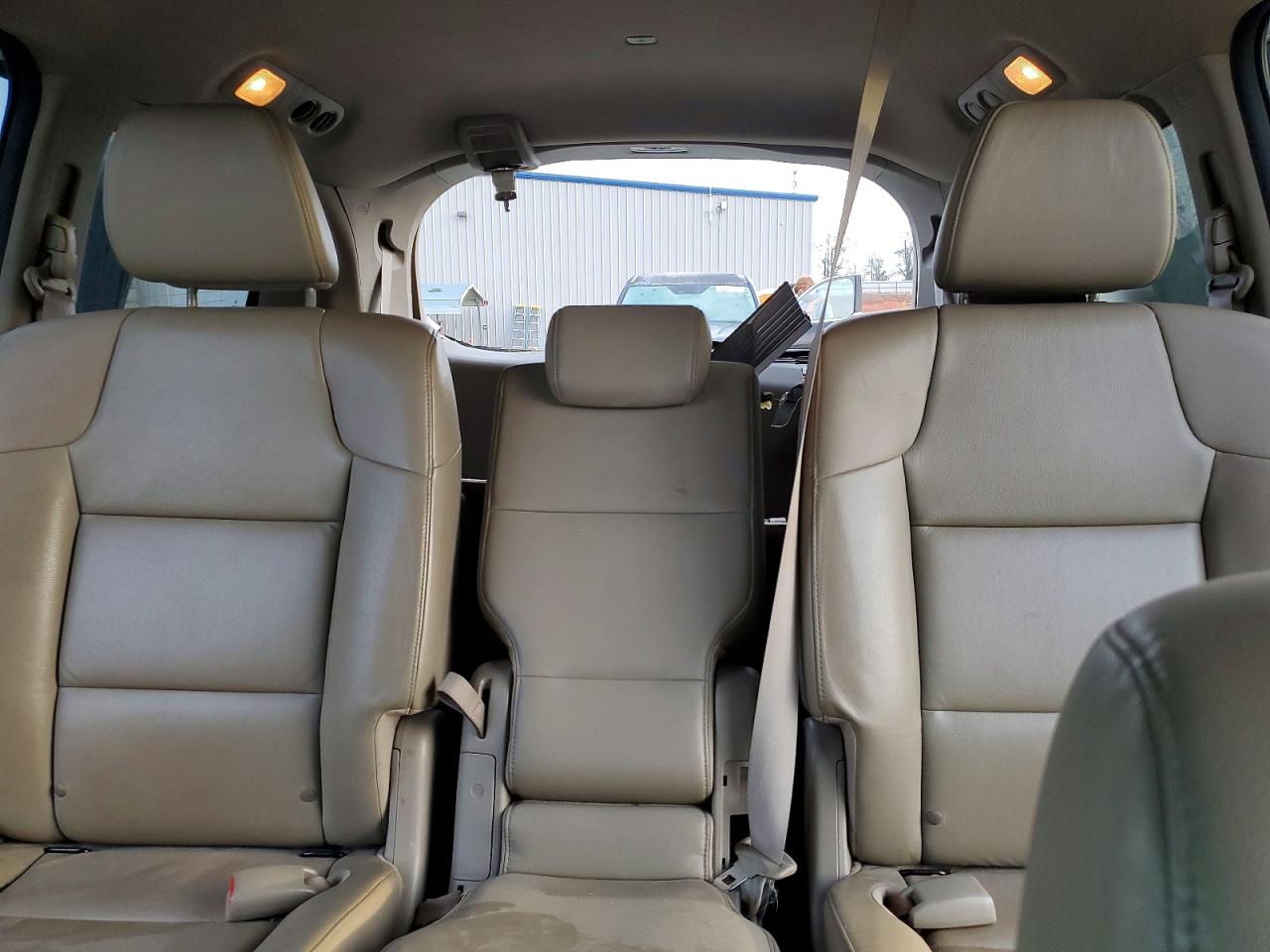 2016 HONDA ODYSSEY EXL photo 10