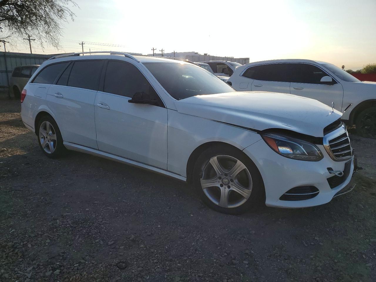 2014 MERCEDES-BENZ E 350 4MATIC WAGON photo 4