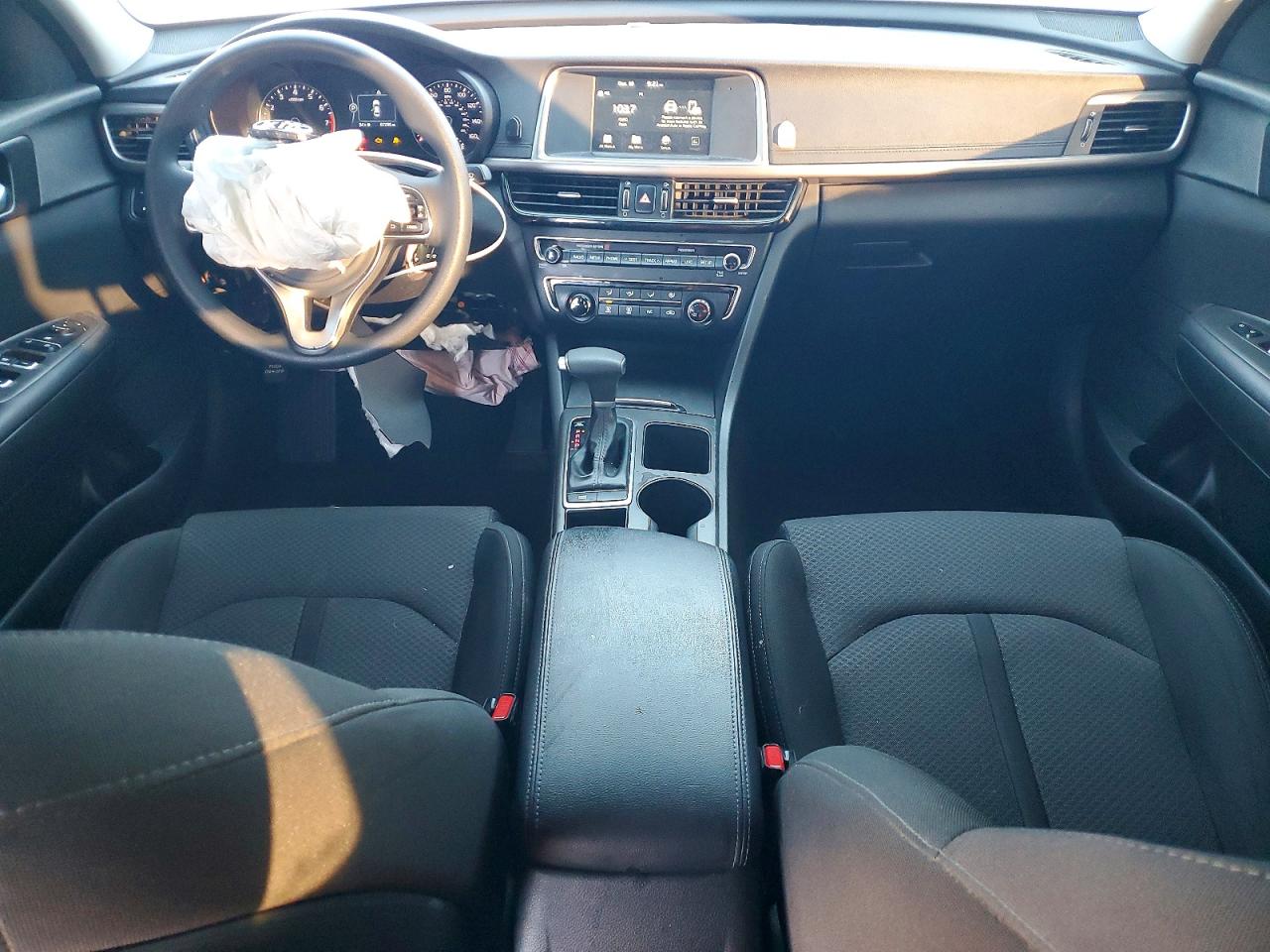 2018 KIA OPTIMA LX photo 8