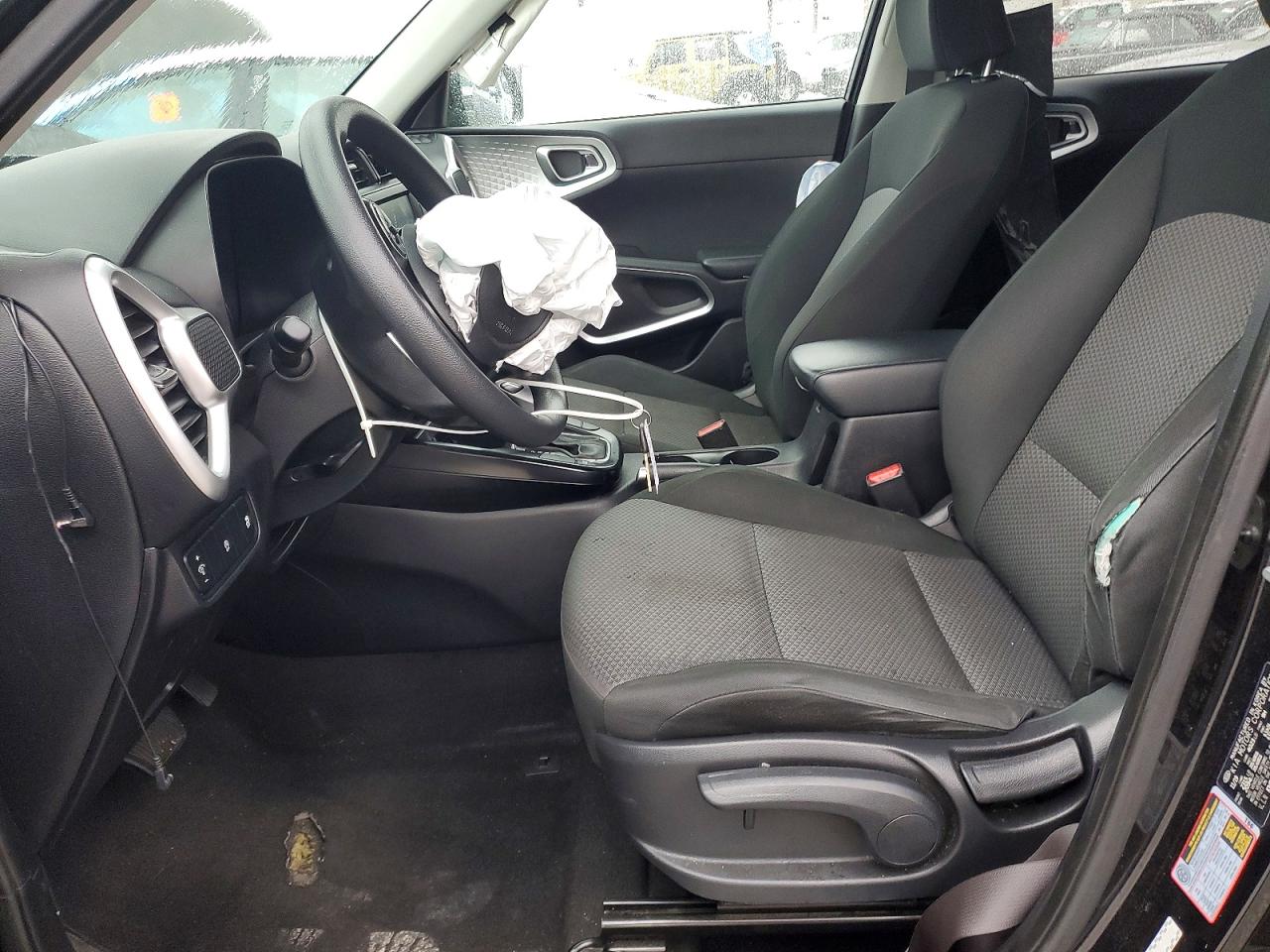 2020 KIA SOUL LX photo 7