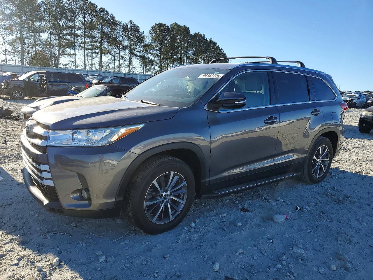2019 TOYOTA HIGHLANDER