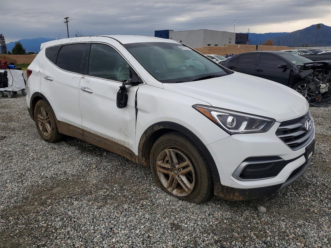 2018 HYUNDAI SANTA FE SPORT photo 4