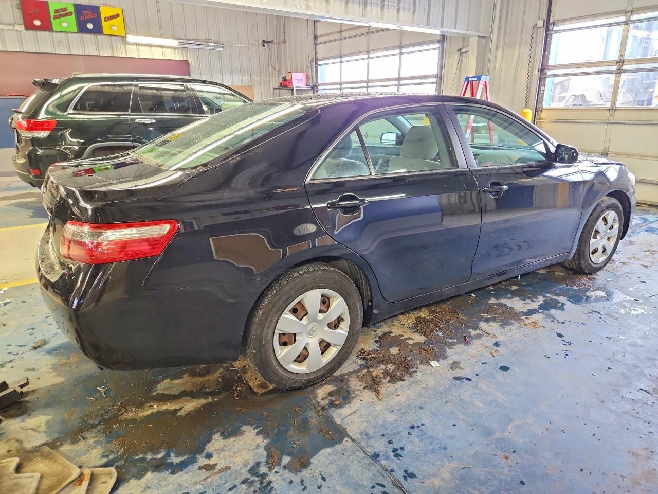 2008 TOYOTA CAMRY LE photo 5
