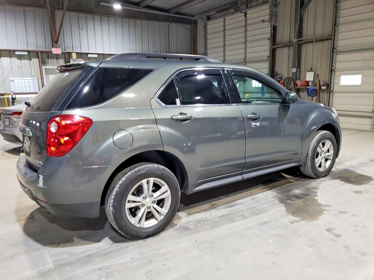 2013 CHEVROLET EQUINOX LT photo 3