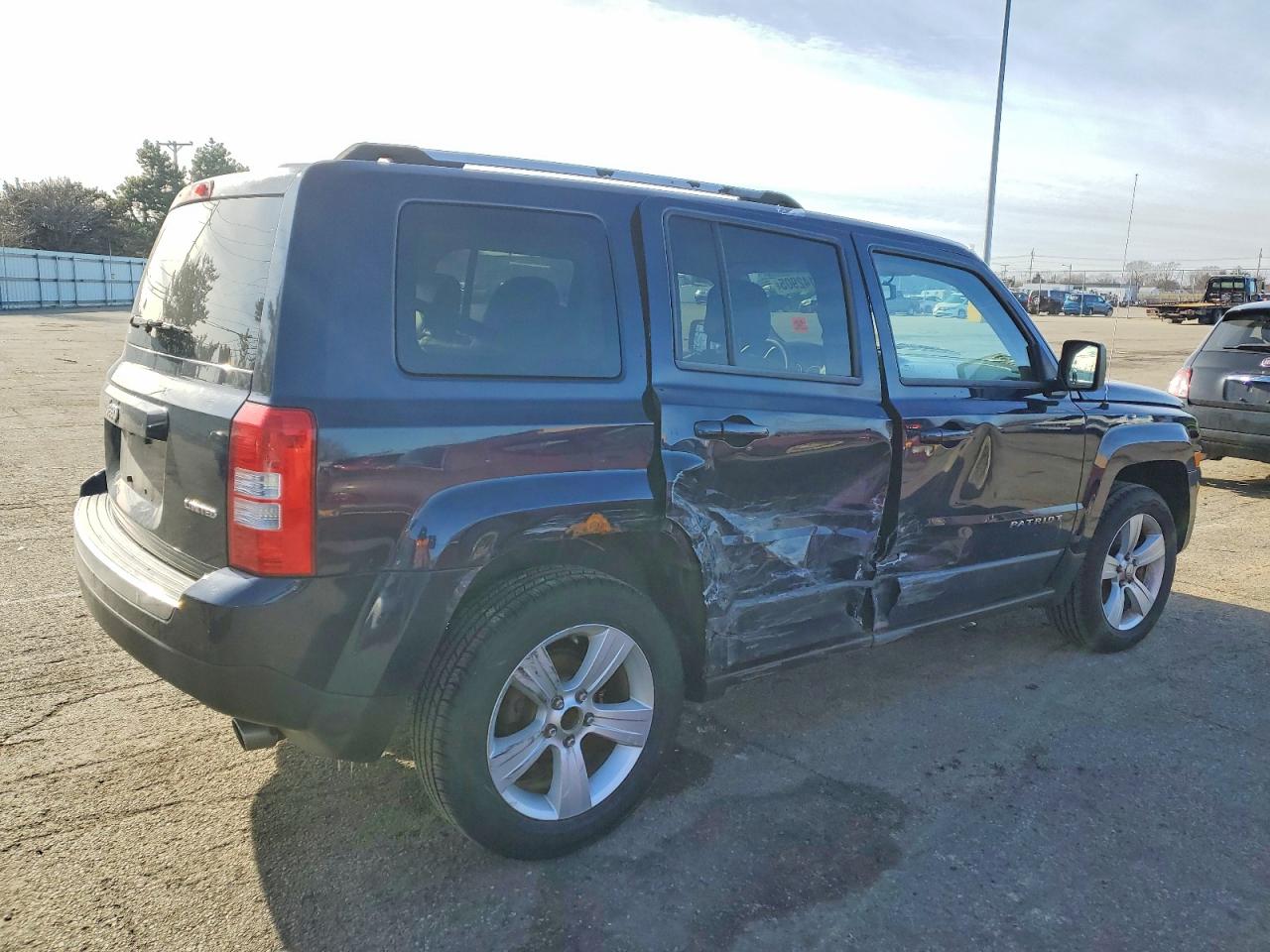 2014 JEEP PATRIOT LIMITED photo 3