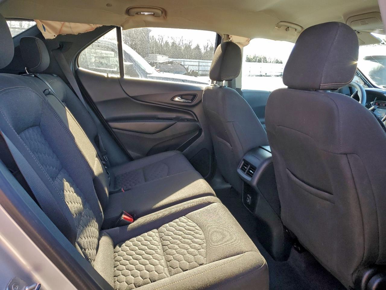 2020 CHEVROLET EQUINOX LT photo 11