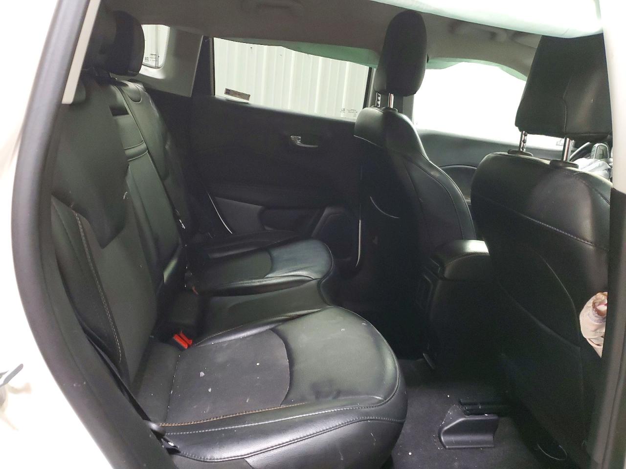 2019 JEEP COMPASS LATITUDE photo 10
