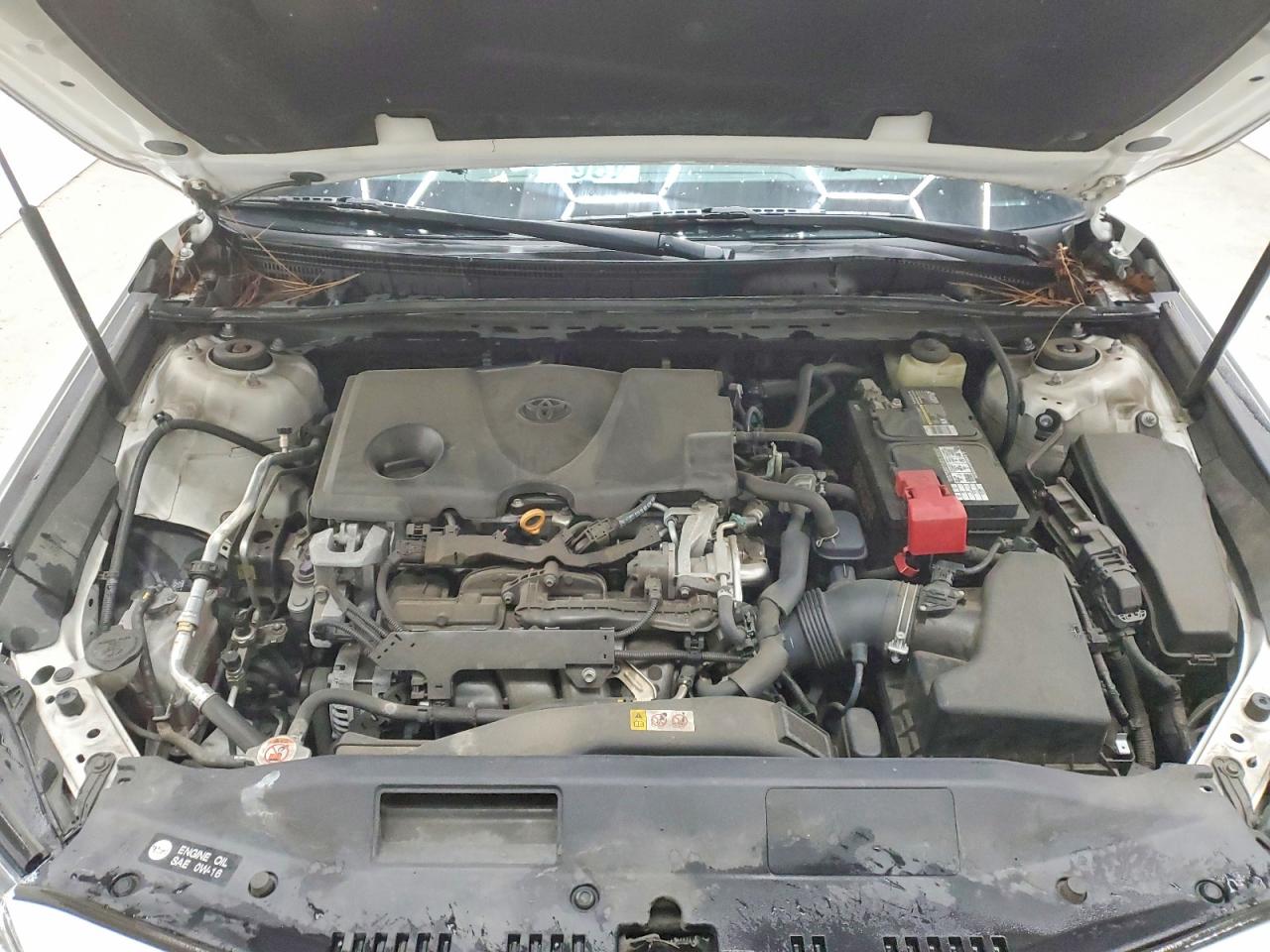 2018 TOYOTA CAMRY L photo 11