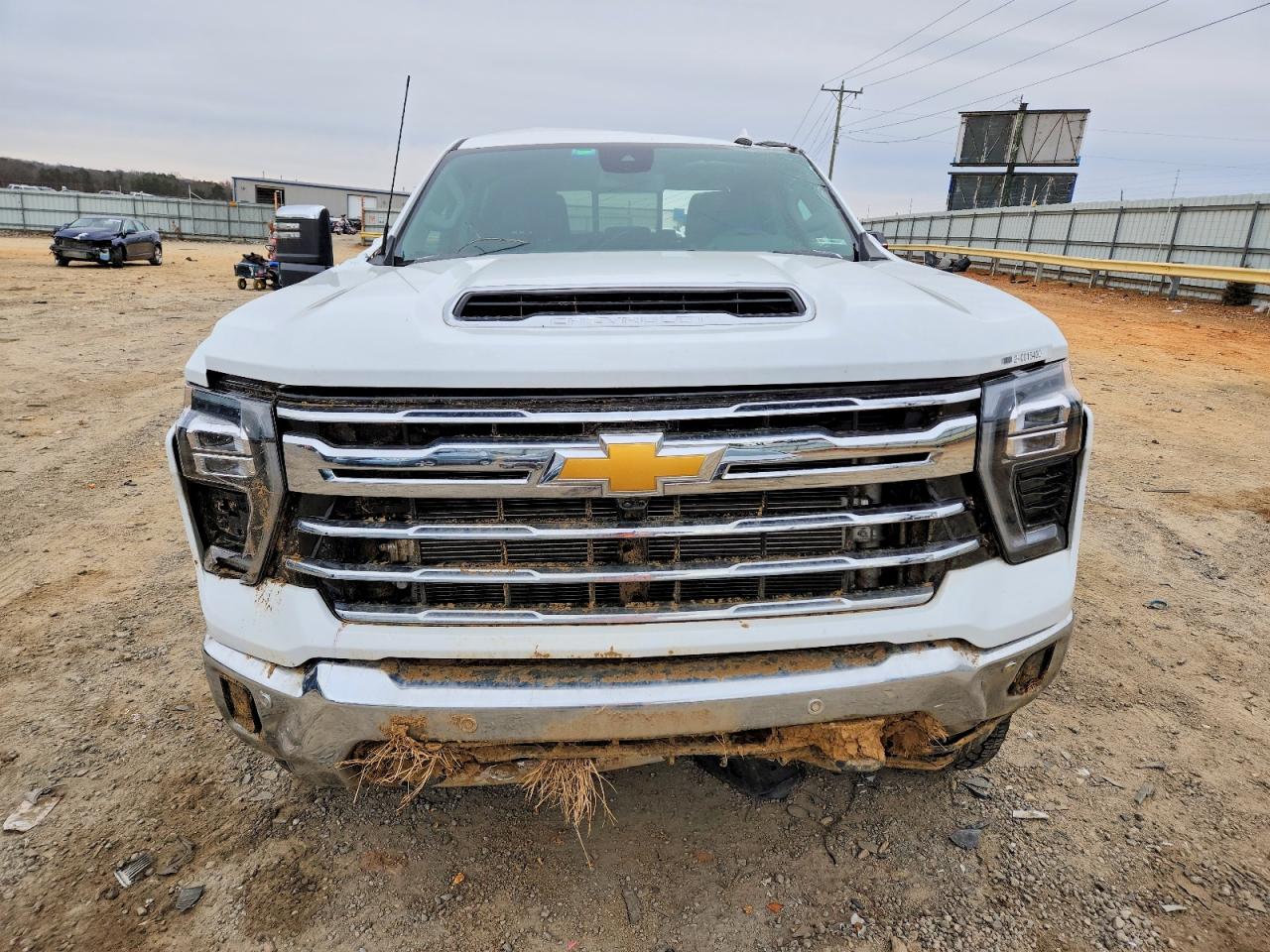 2025 CHEVROLET SILVERADO K2500 HEAVY DUTY LTZ photo 5