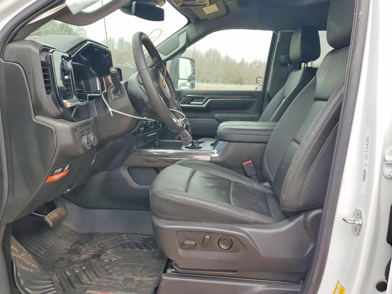 2025 CHEVROLET SILVERADO K2500 HEAVY DUTY LTZ photo 7
