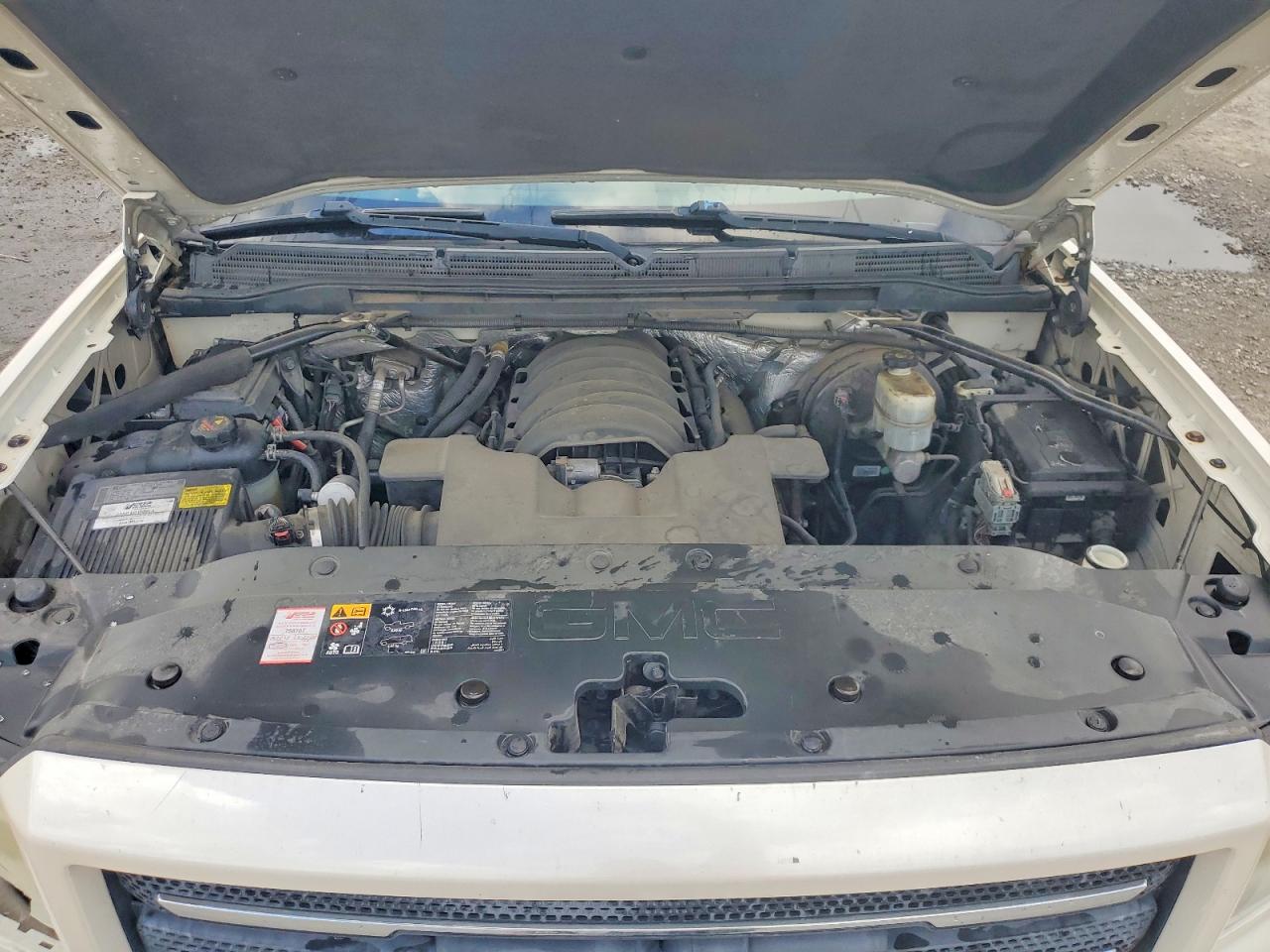 2014 GMC SIERRA K1500 SLT photo 11