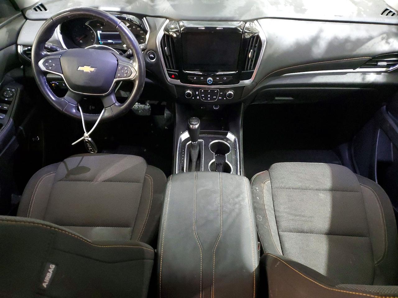 2019 CHEVROLET TRAVERSE LT photo 8