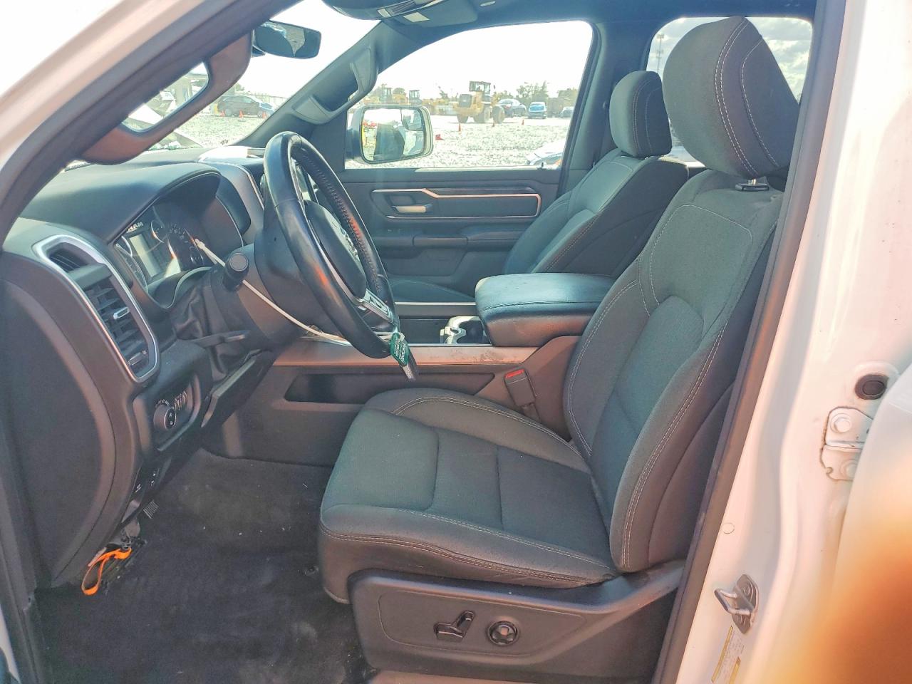 2019 RAM 1500 BIG HORN/LONE STAR photo 7