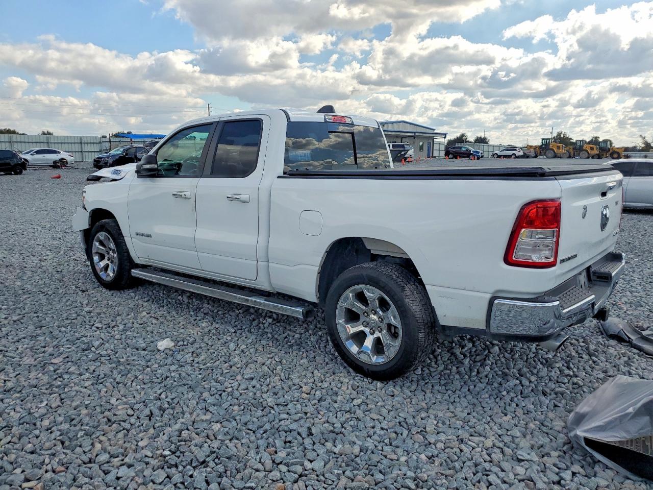 2019 RAM 1500 BIG HORN/LONE STAR photo 2
